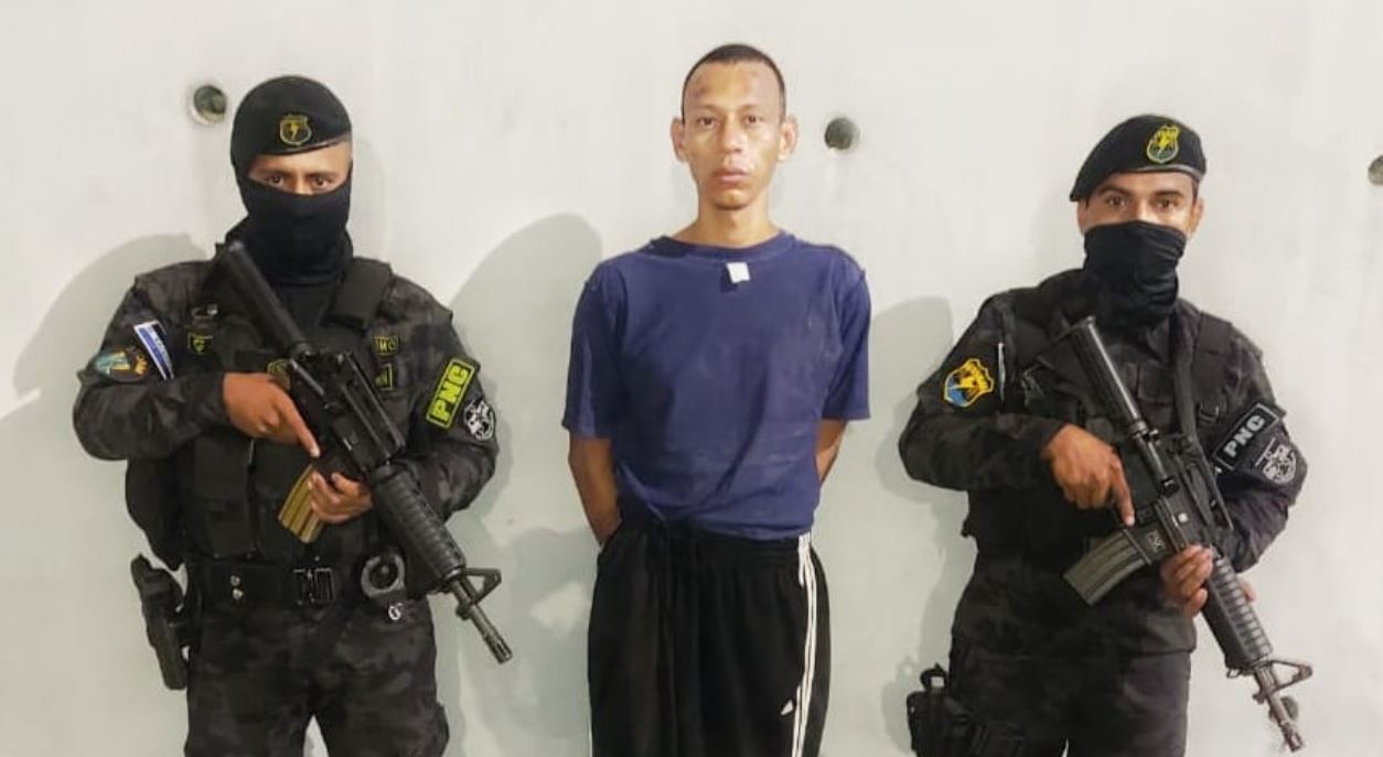 PNC captura a peligroso terrorista en La Herradura, buscado por homicidio pnc-captura-a-peligroso-terrorista-en-la-herradura-buscado-por-homicidio